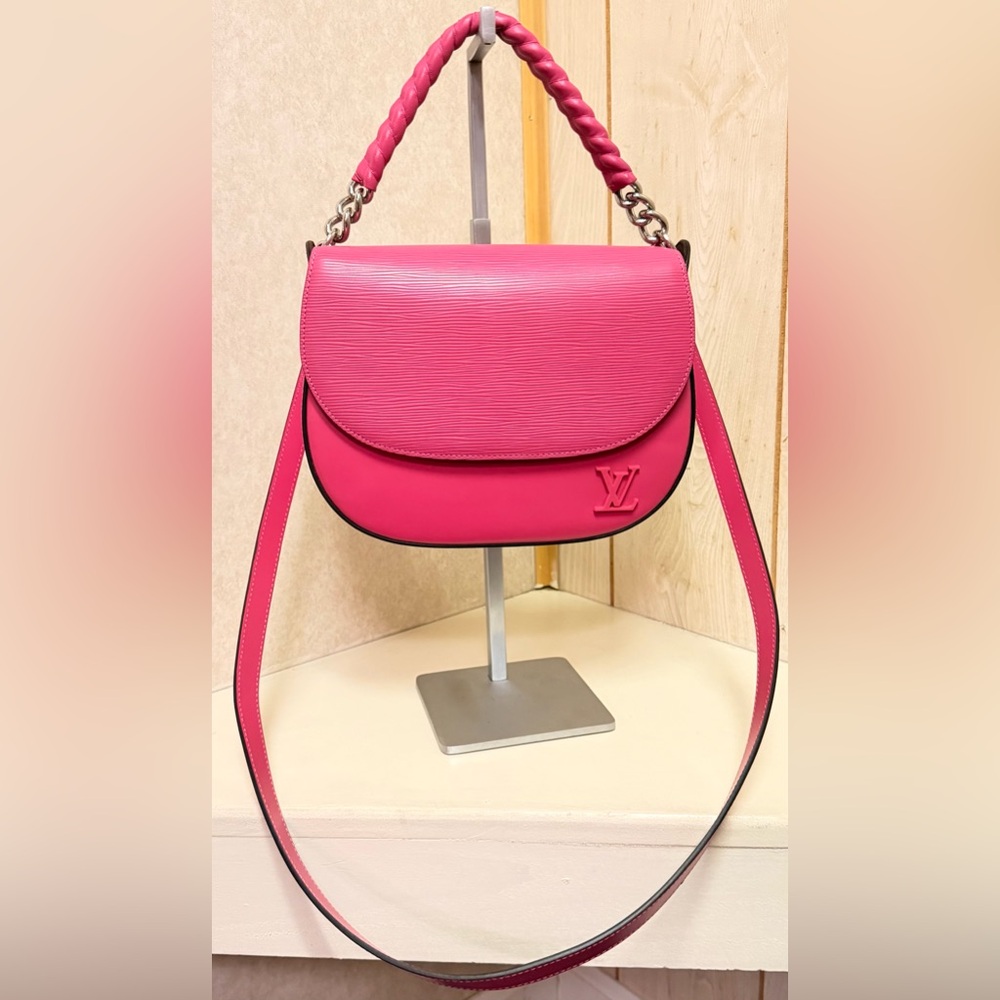 Louis Vuitton Hot Pink Luna Epi Leather Crossbody